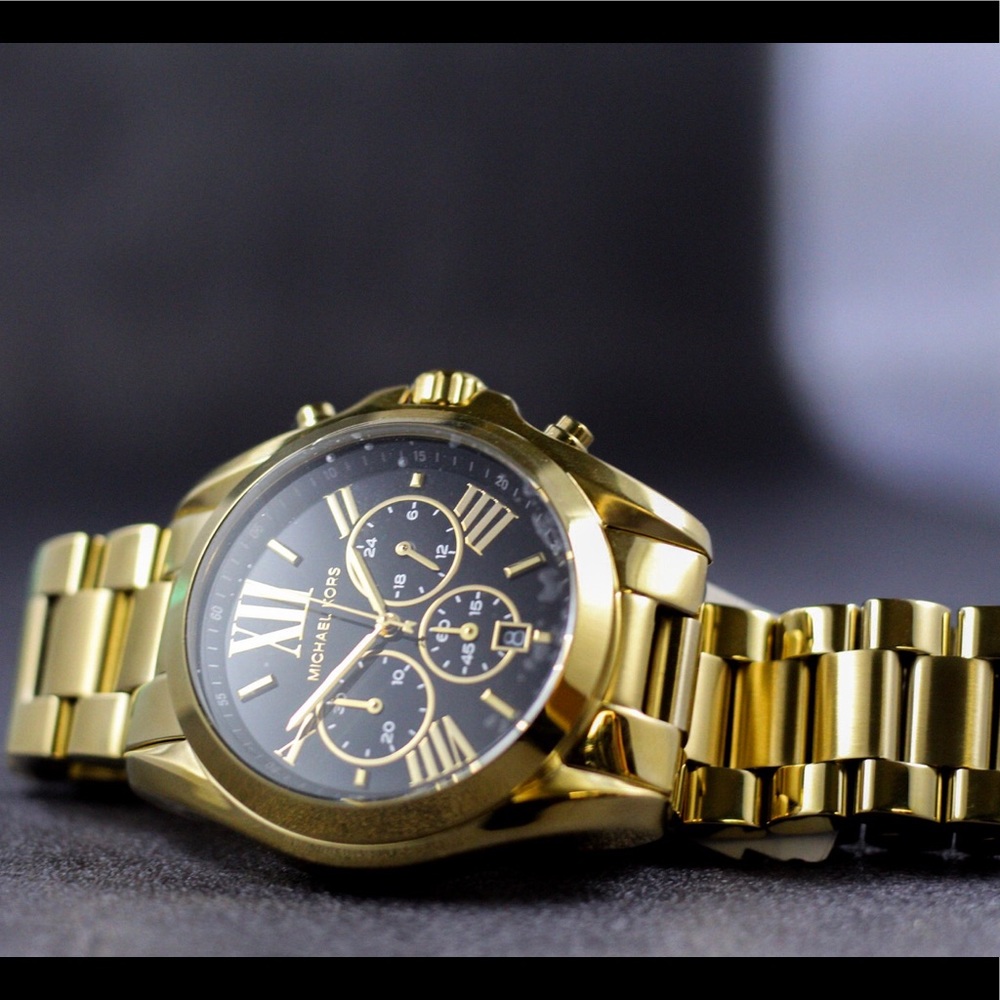 Watch - Picture 2 of 6